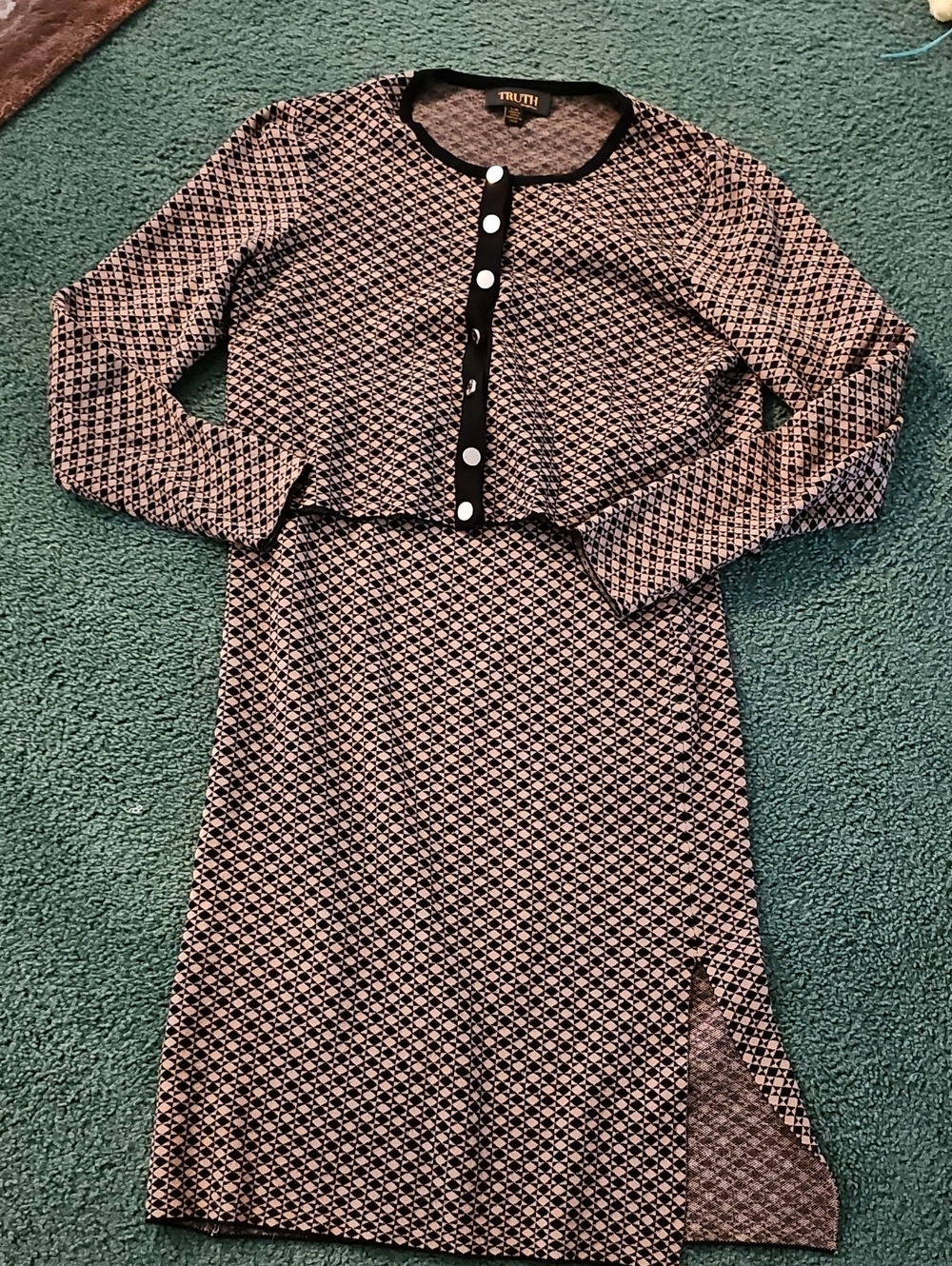 Truth by Republic Black and Brown  Knit Top